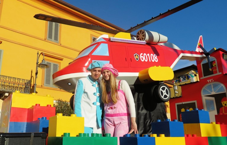 Sprocco e Scalpellina su un carro allegorico