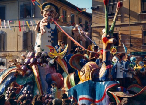 Carnevale pietrasantino 1975 La nascita di Sprocco