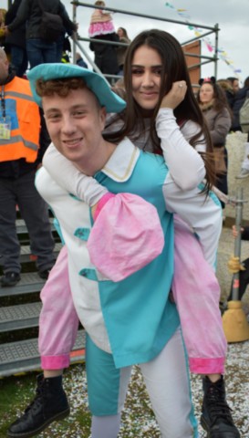 Sprocco e Scalpellina al corso del carnevale pietrasantino